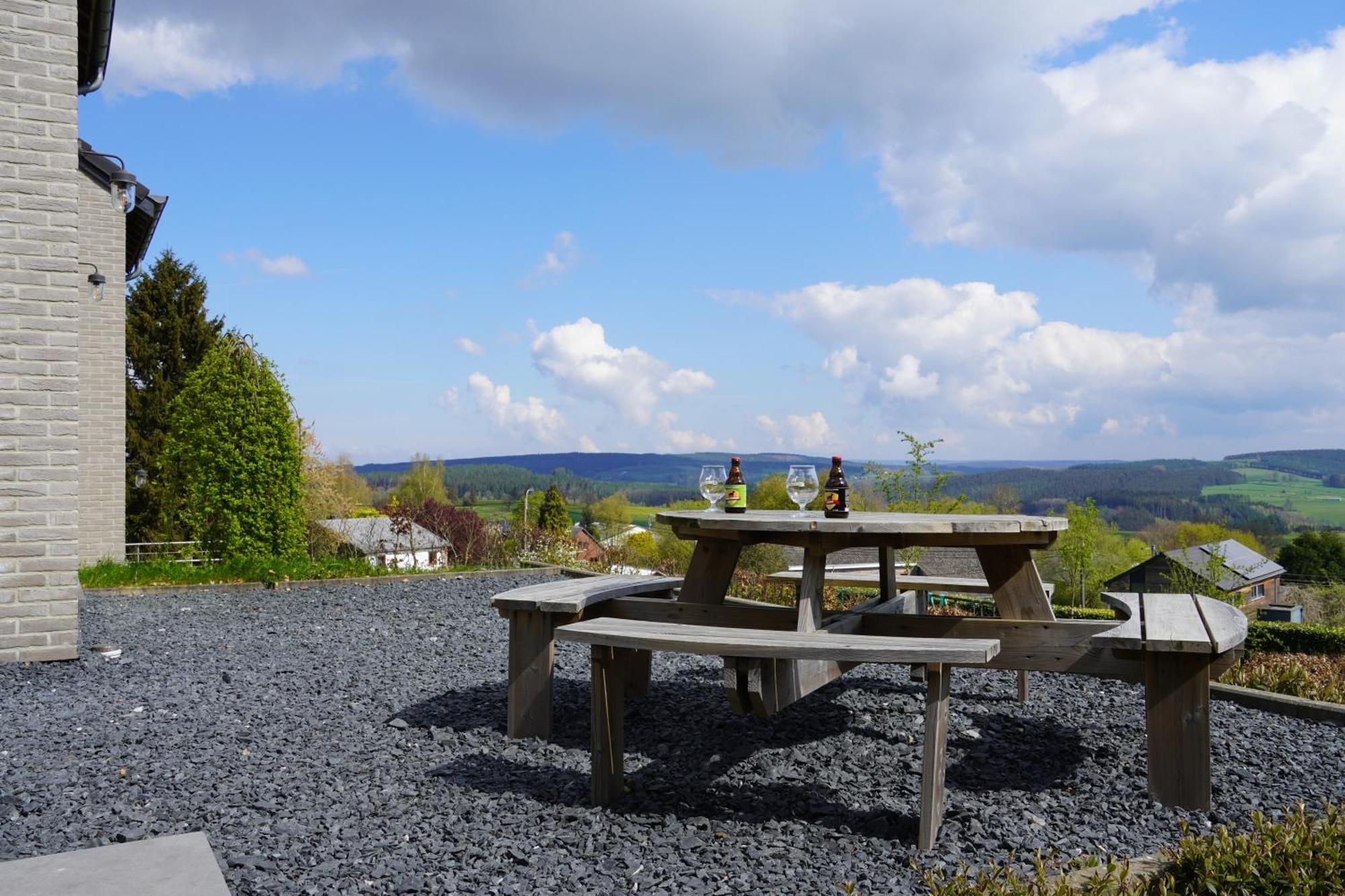 "Petite Perle En Haute Ardenne" Avec Vue Sur La Vallee, Cabine Infra-Rouge Et Bain Balneo Lierneux Exterior photo